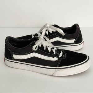 Vans Old Skool Black and White Sneakers Size 8.5